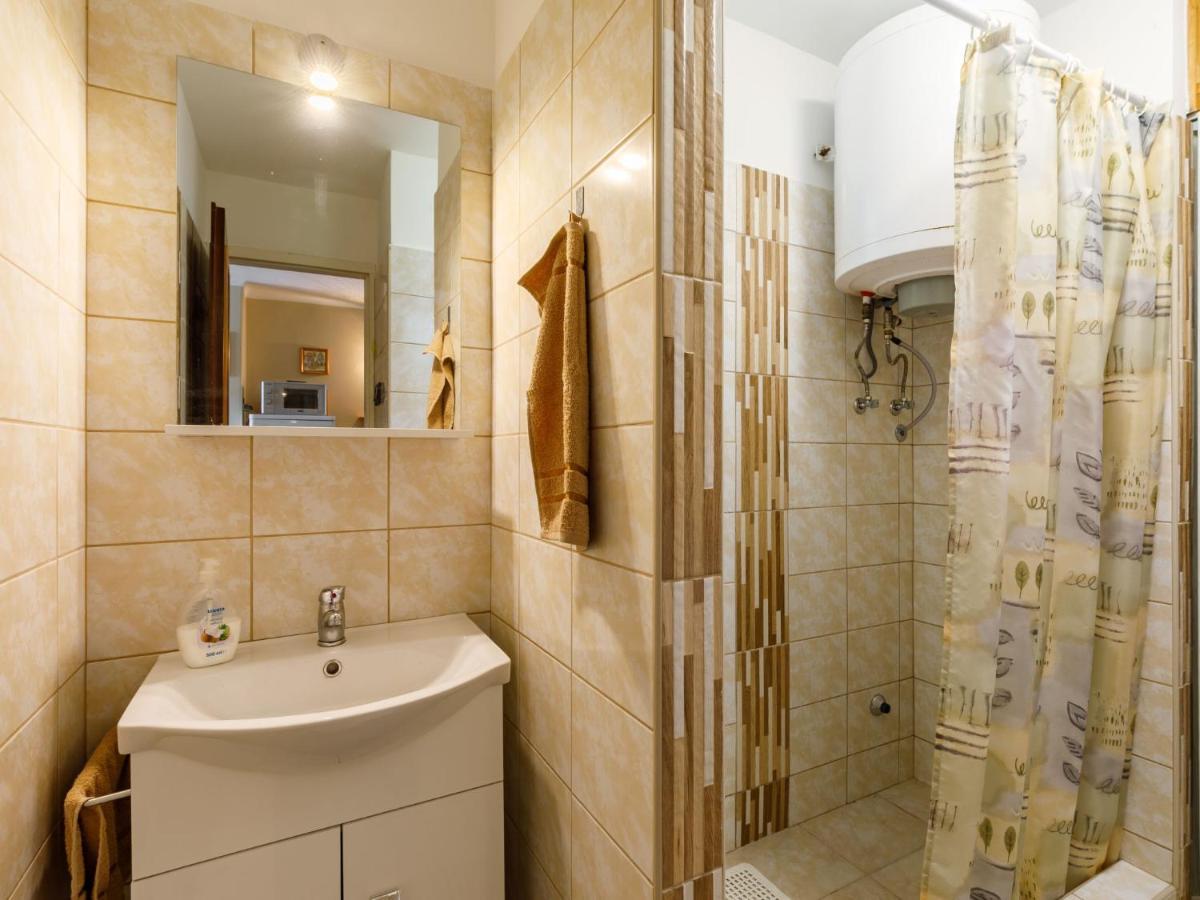Holiday Home Jazmin By Interhome بالاتونسزارسكو المظهر الخارجي الصورة