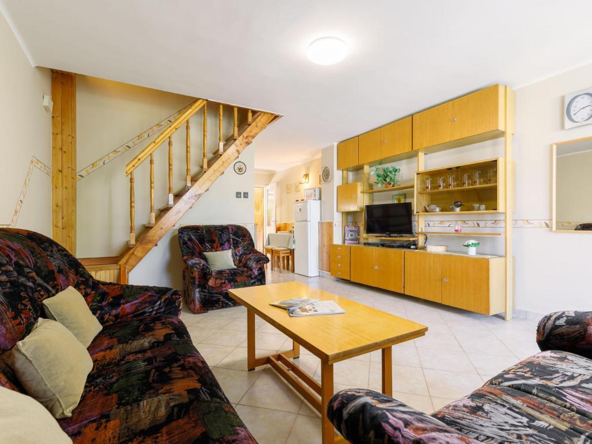 Holiday Home Jazmin By Interhome بالاتونسزارسكو المظهر الخارجي الصورة
